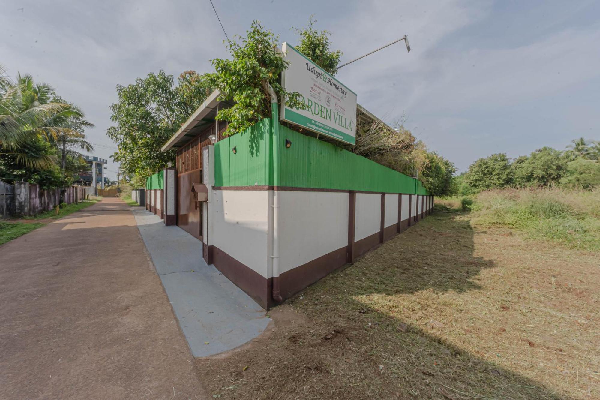 Udupi Homestay Garden Villa Bagian luar foto